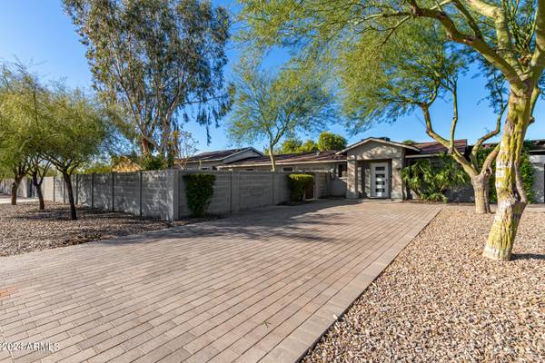 10069 E Paradise Drive, Scottsdale, AZ 85260