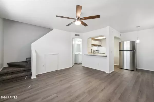 Glendale, AZ 85301,6302 N 64TH Drive #17