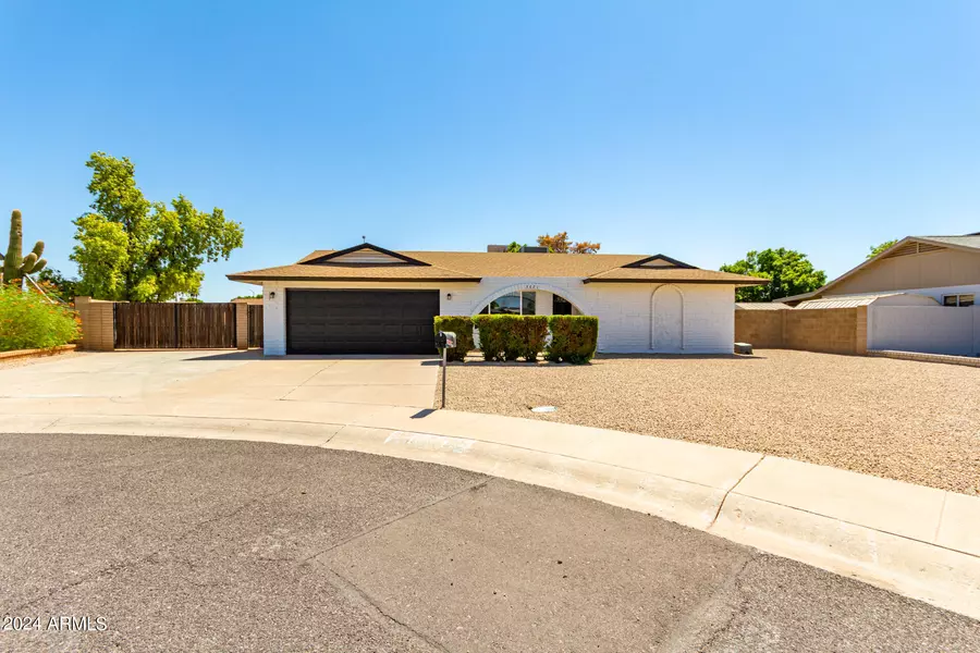 3621 W SANDRA Terrace, Phoenix, AZ 85053