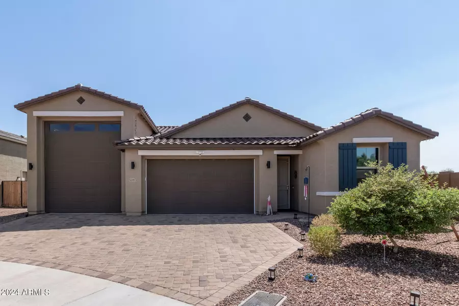 12465 W CLAREMONT Street, Litchfield Park, AZ 85340