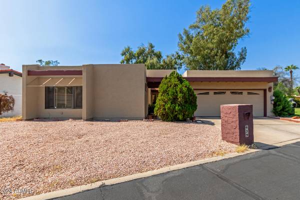 639 W PORT ROYALE Lane, Phoenix, AZ 85023