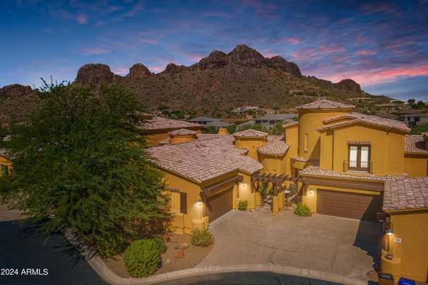 5370 S DESERT DAWN Drive #27, Gold Canyon, AZ 85118