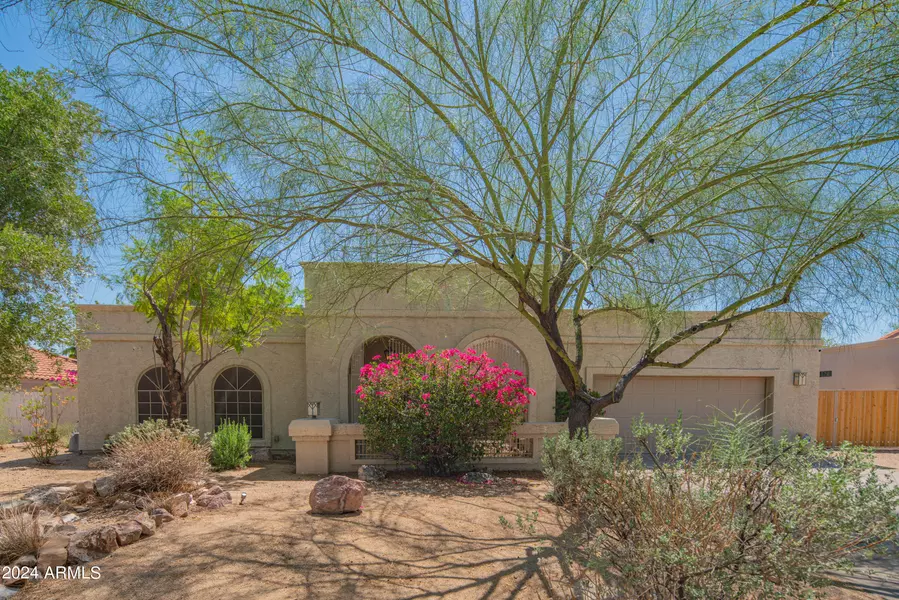 3731 E EQUESTRIAN Trail, Phoenix, AZ 85044