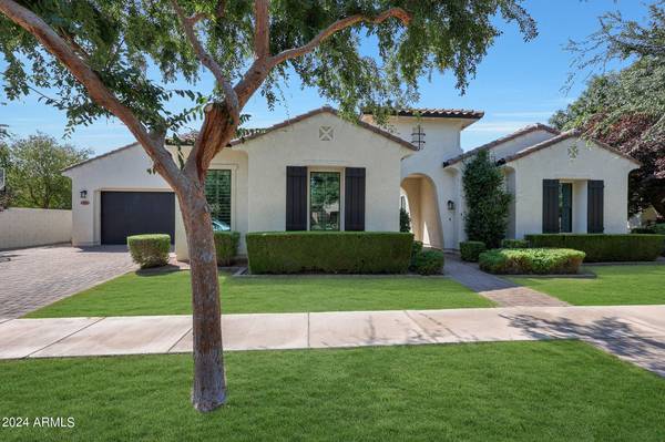 Gilbert, AZ 85297,2941 E LOS ALTOS Court