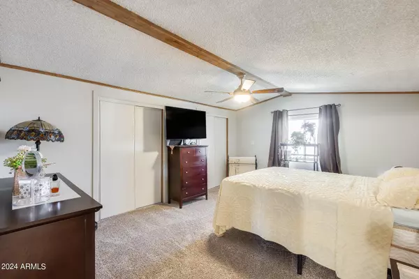 16553 N QUEEN ESTHER Drive Surprise, AZ 85378