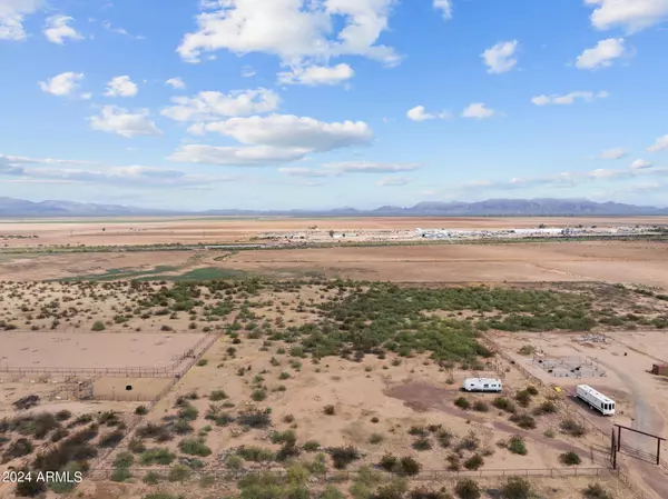 Aguila, AZ 85320,0 W Buffalo Dog Road #-