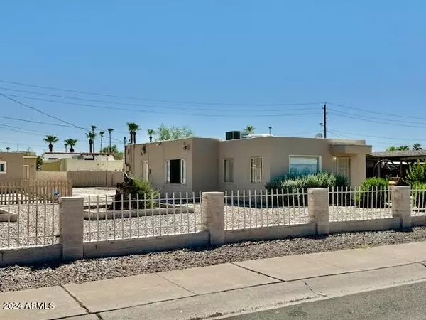 4717 W NICOLET Avenue, Glendale, AZ 85301