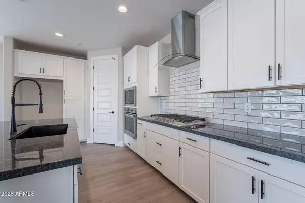 Peoria, AZ 85383,32000 N 117TH Avenue