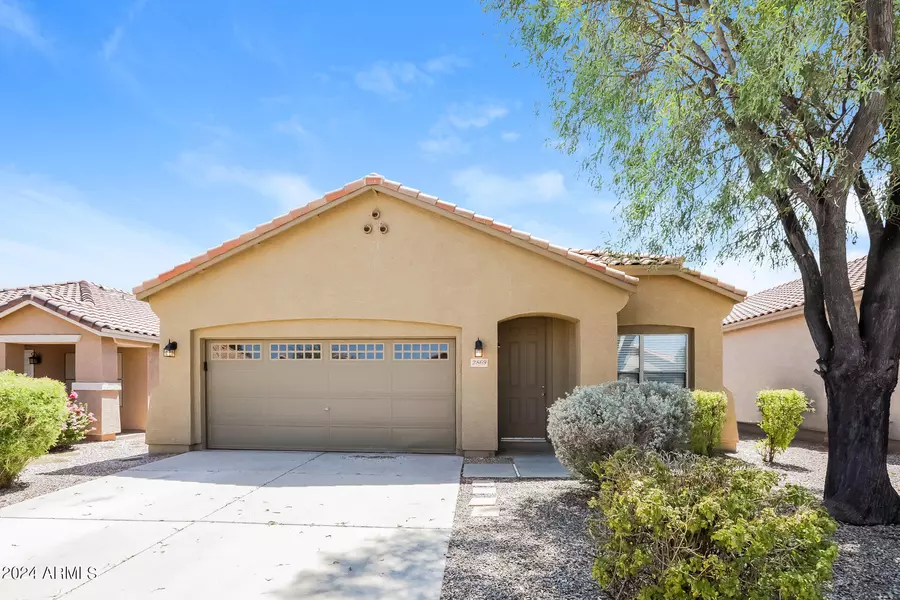 2869 W YELLOW PEAK Drive, San Tan Valley, AZ 85144