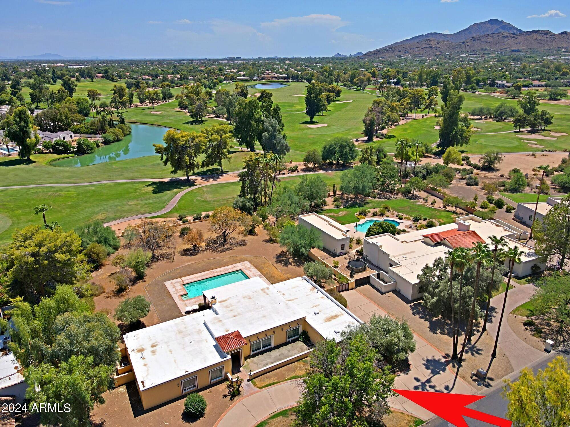 Paradise Valley, AZ 85253,6801 E CABALLO Drive