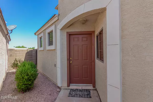 Gilbert, AZ 85296,1154 S BOULDER Street #B