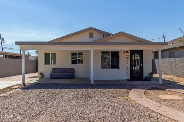 3037 W PALM Lane, Phoenix, AZ 85009