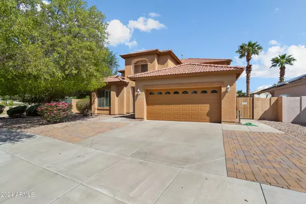 13636 W MAUNA LOA Lane, Surprise, AZ 85379