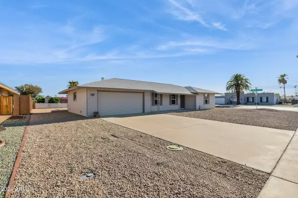 Sun City, AZ 85351,9829 W HUTTON Drive