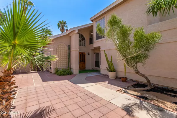 Chandler, AZ 85224,1227 W HIGHLAND Street