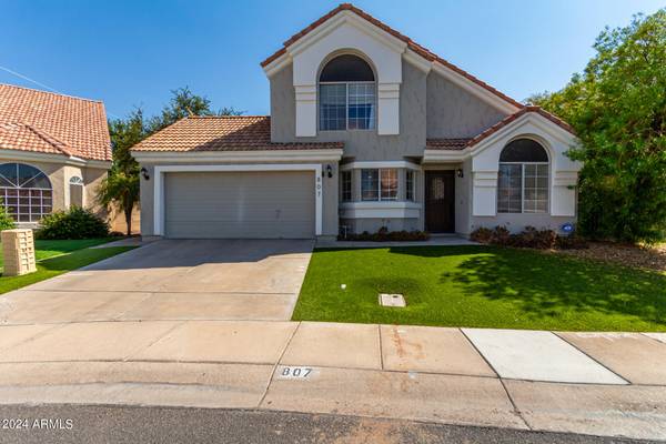 Gilbert, AZ 85233,807 W BRADFORD Drive