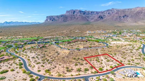 Gold Canyon, AZ 85118,9356 E SUPERSTITION MOUNTAIN Drive #25