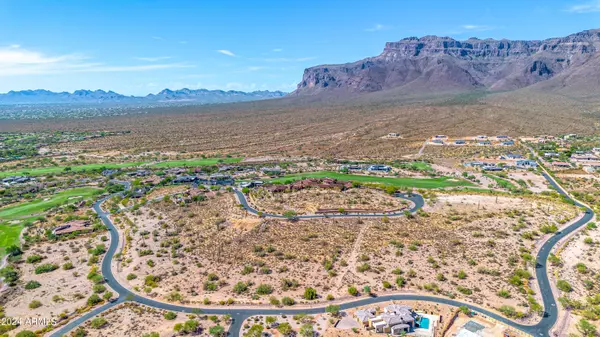 Gold Canyon, AZ 85118,9356 E SUPERSTITION MOUNTAIN Drive #25