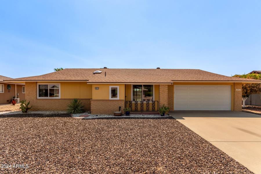 12411 W CANDLELIGHT Drive, Sun City West, AZ 85375