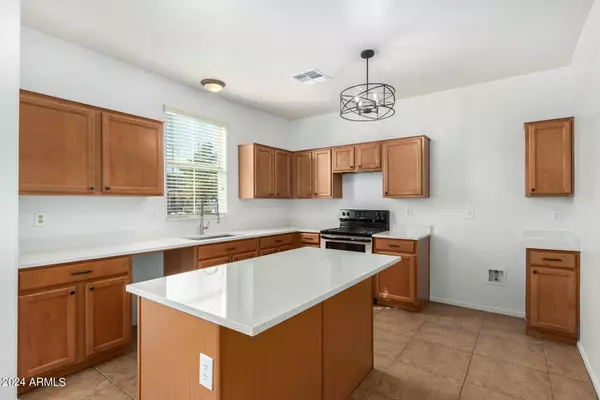 5114 W FULTON Street, Phoenix, AZ 85043