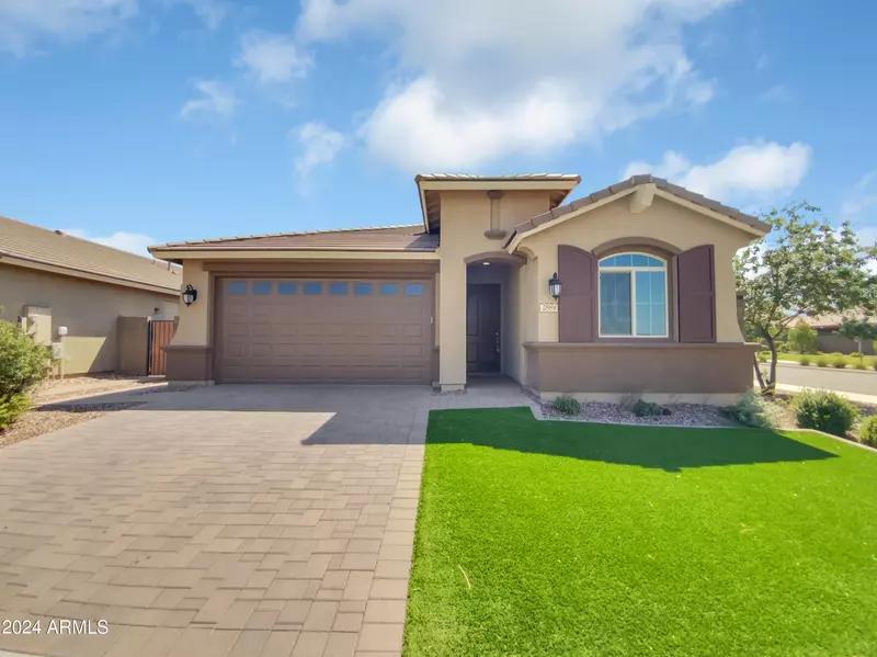 2889 W RAINBOW Drive, San Tan Valley, AZ 85144