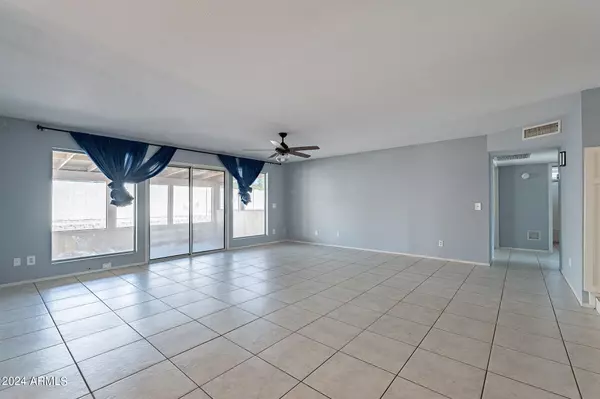 Glendale, AZ 85308,4928 W GROVERS Avenue