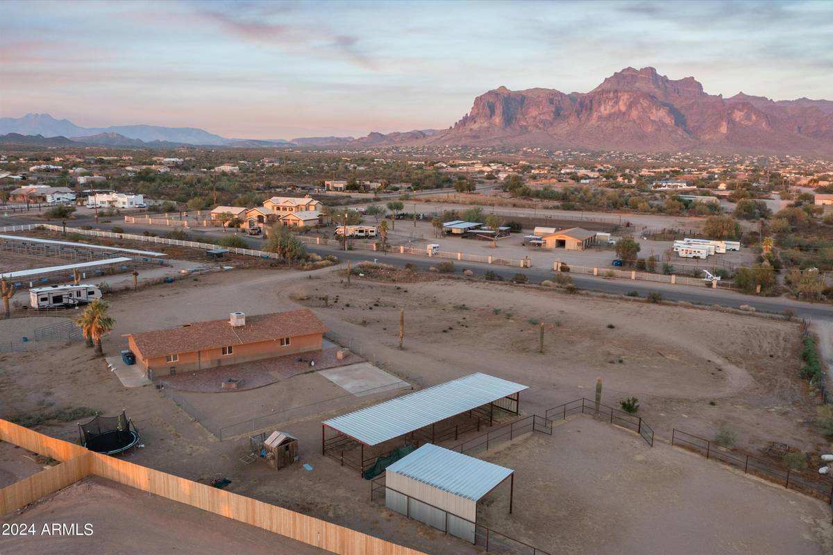 Apache Junction, AZ 85119,1420 N WICKIUP Road