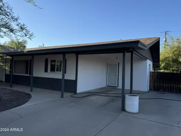 Casa Grande, AZ 85122,1114 E Laurel Drive