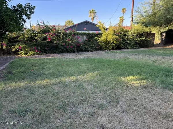 Casa Grande, AZ 85122,1114 E Laurel Drive