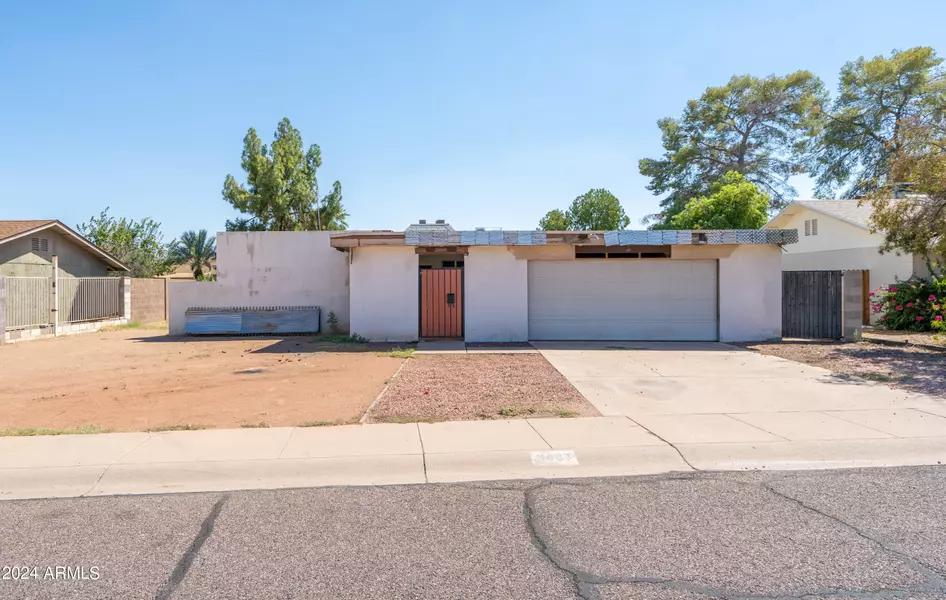 3027 E WINDROSE Drive, Phoenix, AZ 85032