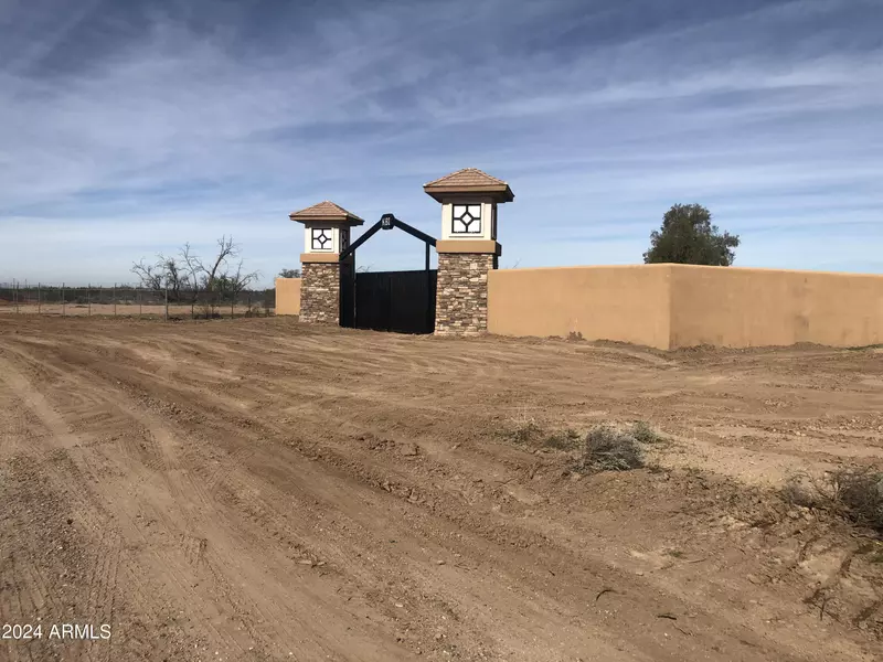 4420 W Court Drive, Eloy, AZ 85131