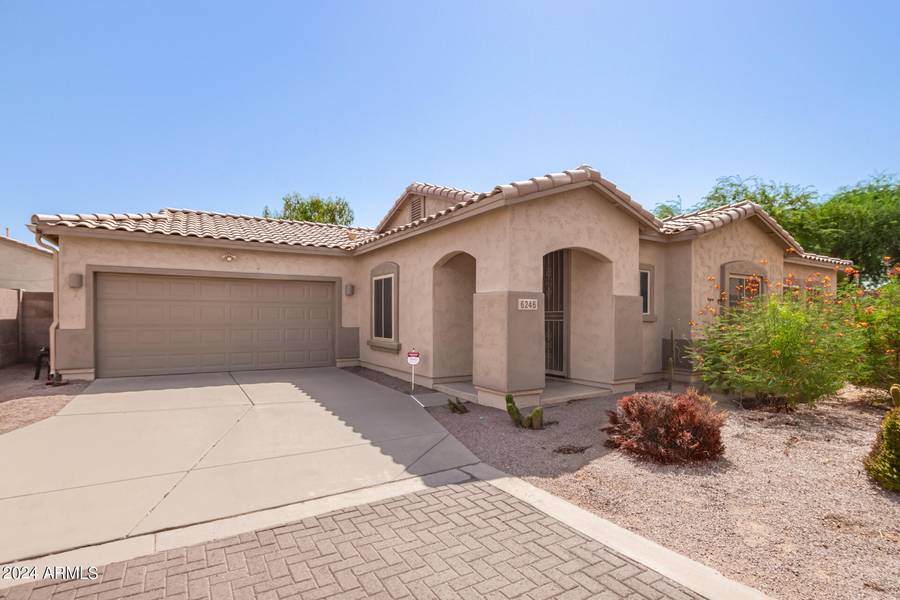 6246 S NASH Way, Chandler, AZ 85249