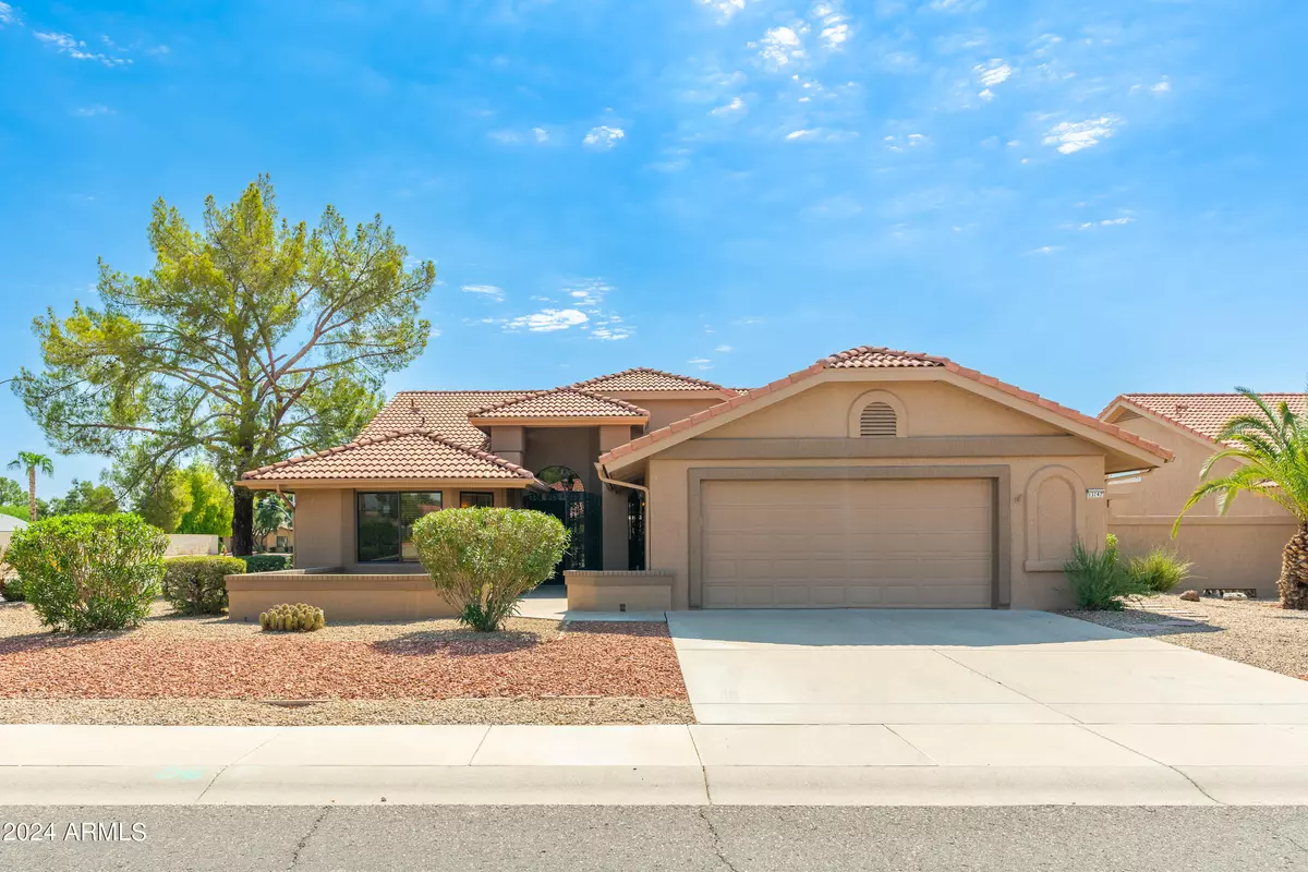 Sun City West, AZ 85375,13747 W VILLA RIDGE Drive