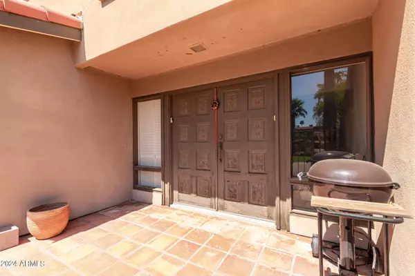 Scottsdale, AZ 85250,7921 E SAN MIGUEL Avenue #3