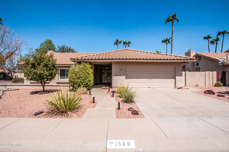 1526 W BOA VISTA Drive W, Gilbert, AZ 85233