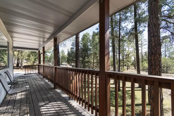 Show Low, AZ 85901,1060 N 32ND Avenue