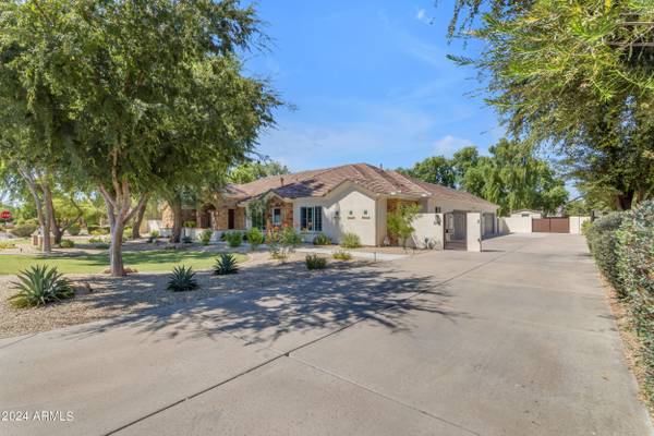 Gilbert, AZ 85298,2118 E TIFFANY Court