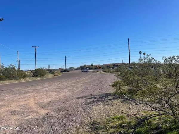 Apache Junction, AZ 85119,700 E Old West Highway (Approx) -- #-