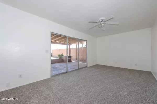 Phoenix, AZ 85037,4323 N 106TH Avenue