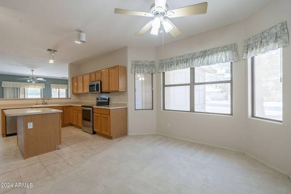 Chandler, AZ 85249,1245 E WATERVIEW Place