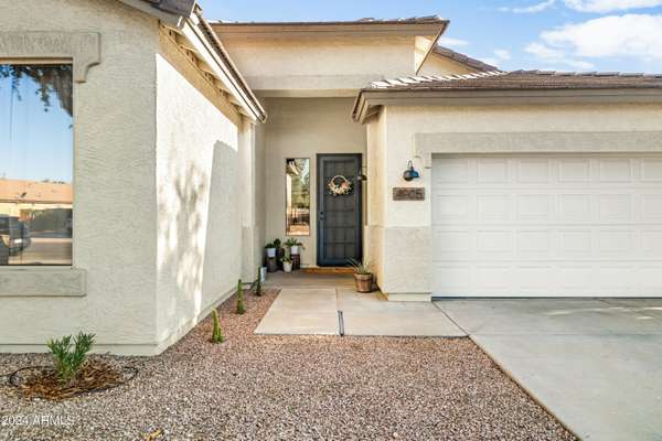 Chandler, AZ 85249,4905 E BELLERIVE Drive