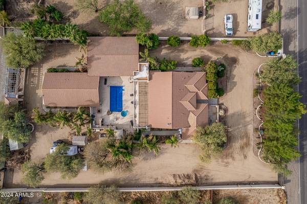 Phoenix, AZ 85086,2321 W DESERT HILLS Drive