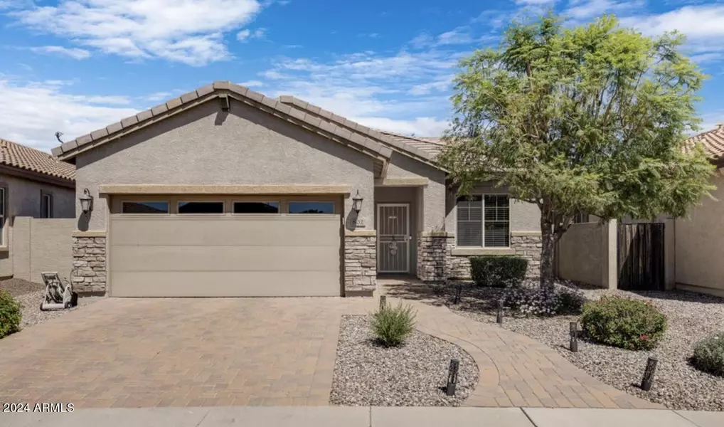 802 E BLOSSOM Road, San Tan Valley, AZ 85143