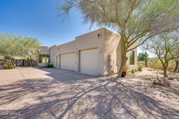 Scottsdale, AZ 85266,30600 N PIMA Road #30