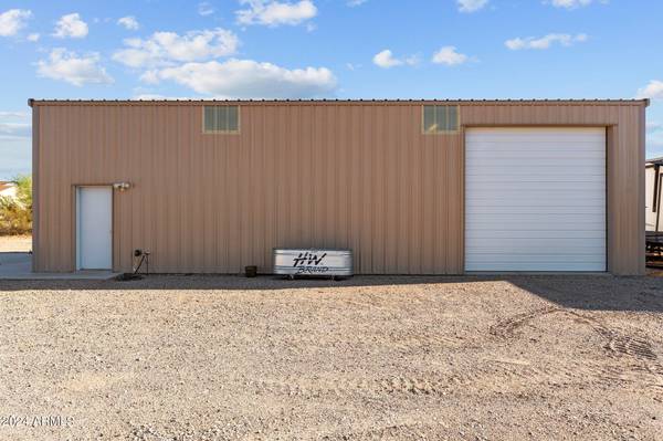 Wittmann, AZ 85361,32828 N 228TH Drive