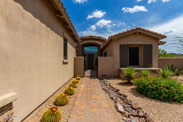 Carefree, AZ 85377,37143 N GREYTHORN Circle