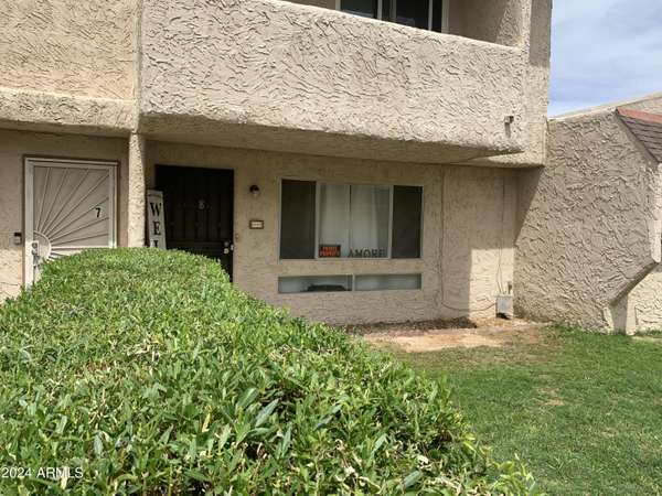 Mesa, AZ 85202,2155 W FARMDALE Avenue #8