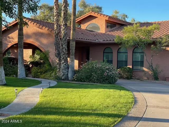 Paradise Valley, AZ 85253,6602 E CHENEY Drive