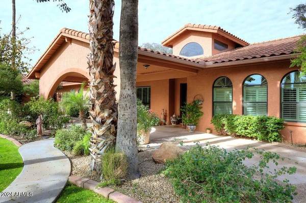 Paradise Valley, AZ 85253,6602 E CHENEY Drive