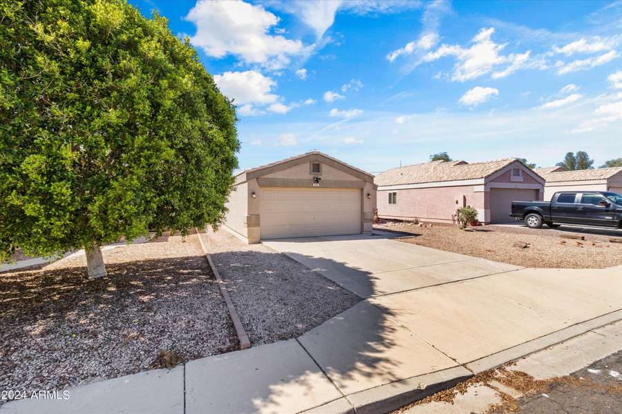 1840 S PINTO Drive, Apache Junction, AZ 85120